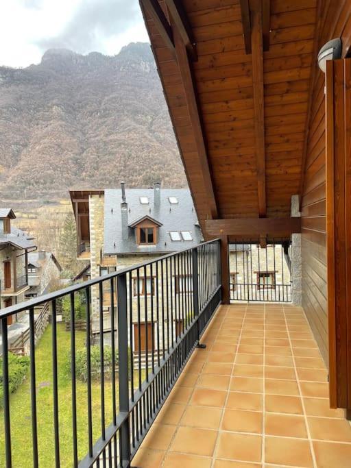 Apartamento Duplex En Benasque Anciles Kültér fotó