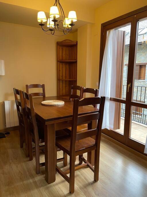 Apartamento Duplex En Benasque Anciles Kültér fotó